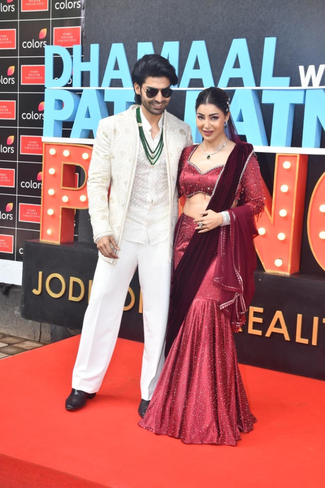 Gurmeet Choudhary with wife Debinna at the shoot of Pati Patni Aur Panga